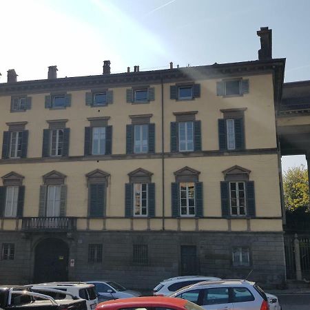 Charmerooms Palazzo Stampa Bergamo Luaran gambar